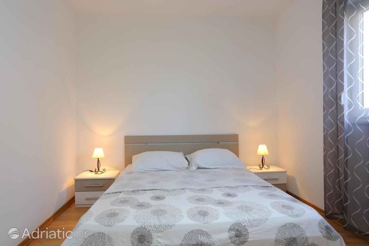 Deluxe Apartment Bagaric Trogir Ngoại thất bức ảnh