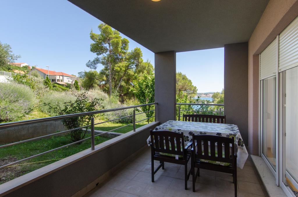 Deluxe Apartment Bagaric Trogir Phòng bức ảnh